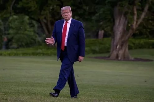 Will Recent Crises Oust Donald Trump from the White House?